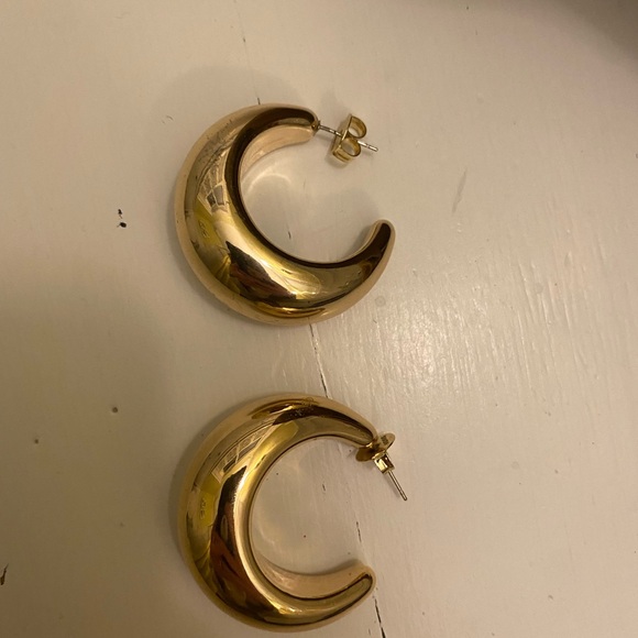 Shashi Tsuki Chunky Gold Hoop Earrings - Picture 2 of 2